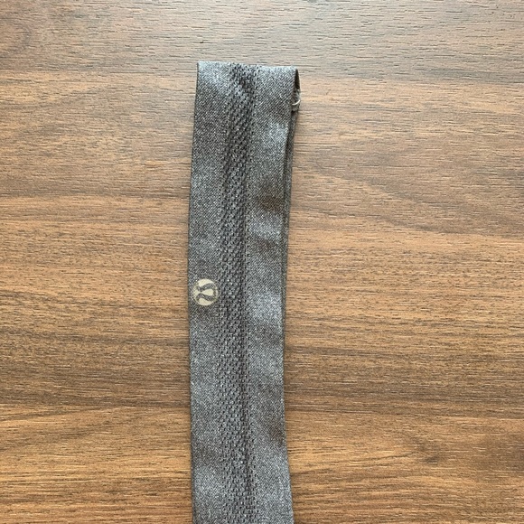 Lululemon headband - Grey - Great condition - Picture 1 of 2